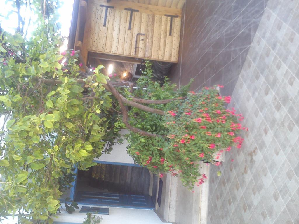 Pansion Ivan Sućuraj Exterior foto